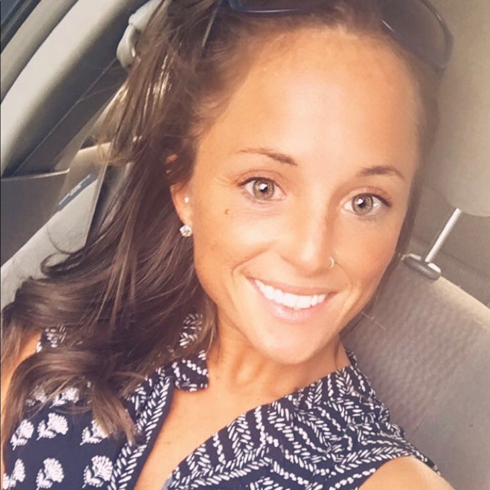 Meet your Posher, Leah